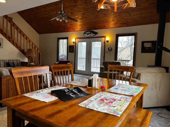The Cabin - Image 3