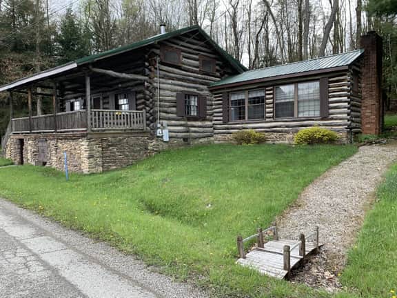 Historic Alpine Lakeside Manor - Image 2